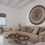 Retreat Hill Luxury Villas Mykonos